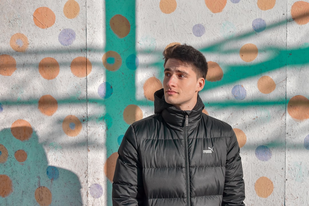 Stylish Packable Puffer Jacket: Your Perfect Travel Companion